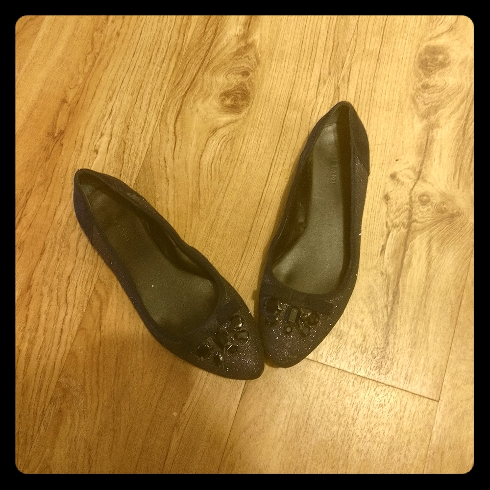 Dressy flats